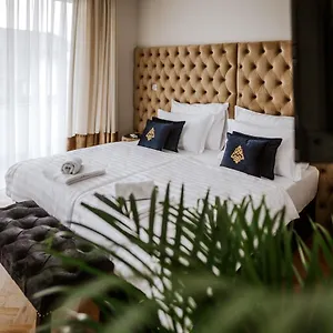 Bresidence With Free Private Parking Appartement
