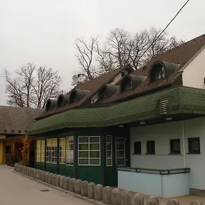 Janezic Bed & Breakfast